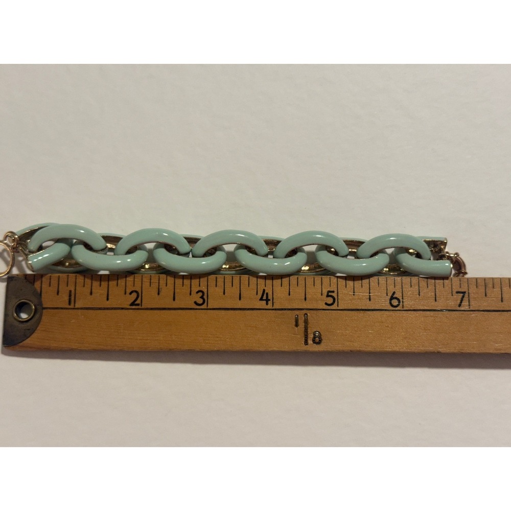 Sage Green Enamel Chunky Chain Link Bracelet Gold Tone 7.5 Inch Statement - Picture 6 of 6